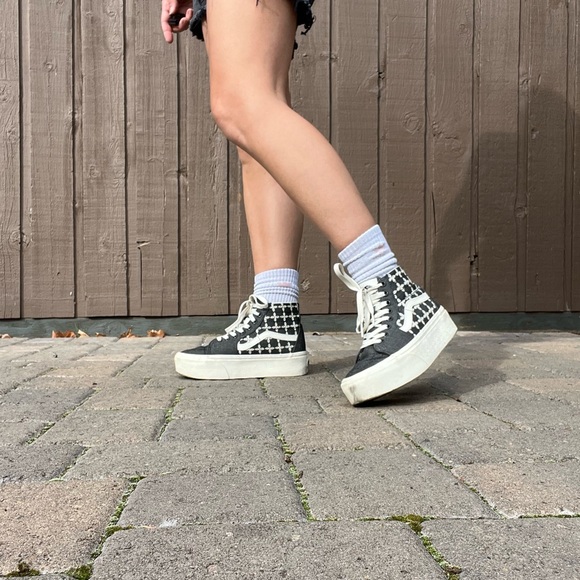 Vans Sk8 Hi Platform Sneakers Checkerboard Skate Shoes Women’s 6.5 - Picture 3 of 7